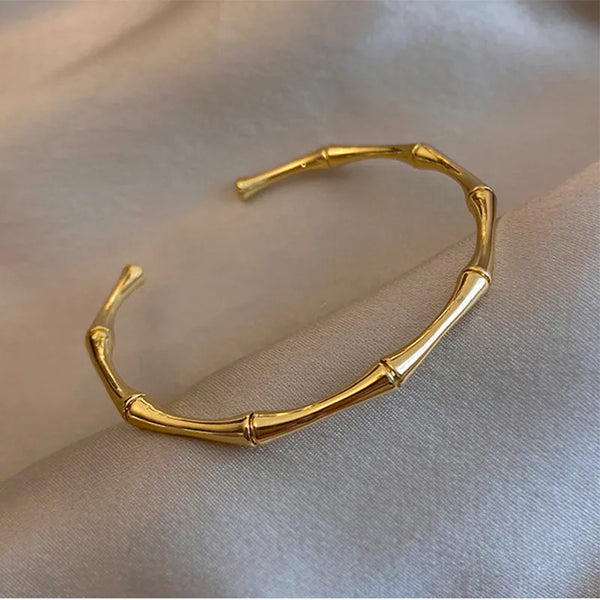 BLAIRMORITE BANGLE